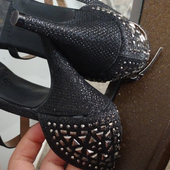 Delicacy Black and Silver Heels - Picture 6 of 11